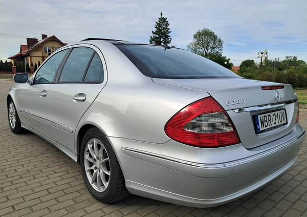 Mercedes-Benz Klasa E cena 34900 przebieg: 271000, rok produkcji 2007 z Białobrzegi małe 379